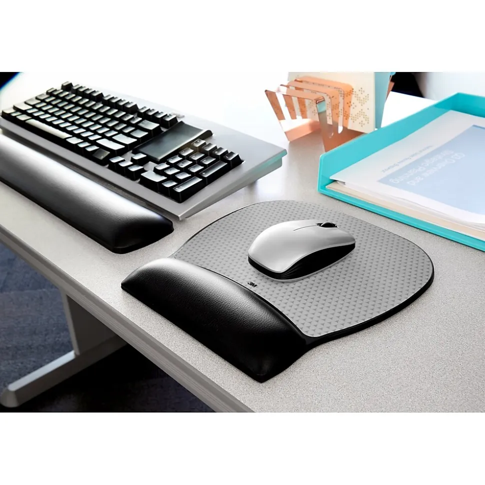 3M Gel Wrist Rest for Keyboards, Non-Skid Base, Black (WR310LE)